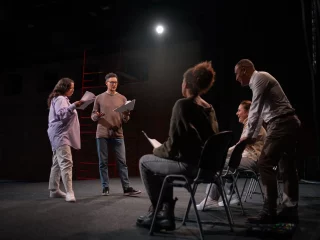 different-moments-theater-class different-moments-theater-class